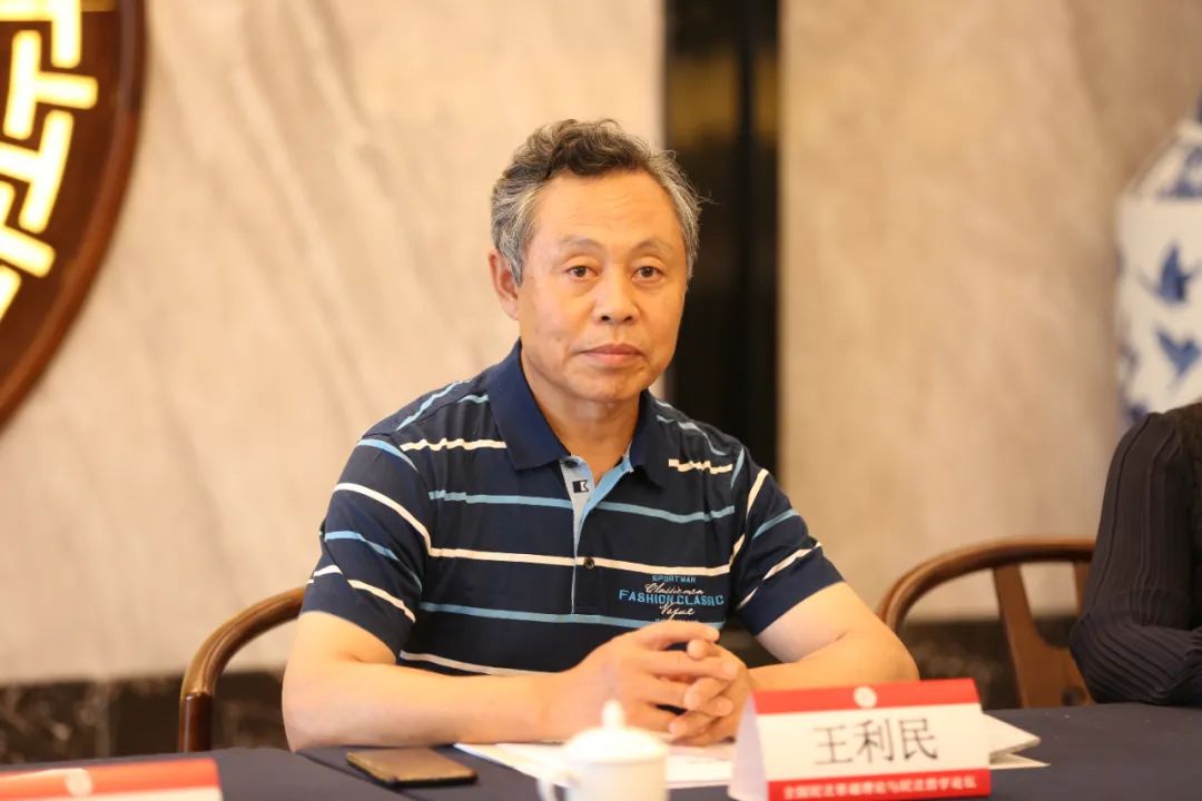 说明: http://law.dlmu.edu.cn/__local/8/B9/37/132A425700FC3C6E0561D092189_95202ED5_111E5.jpg